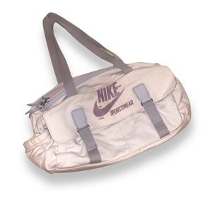 Small Baby Pink Nike Gym/duffle bag